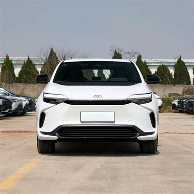 Toyota Elektrikli Araba BZ4X Aralığı